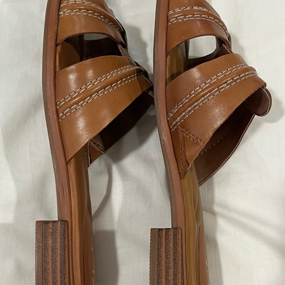 Clarks Women's Tan Slide Sandals - Picture 3 of 6